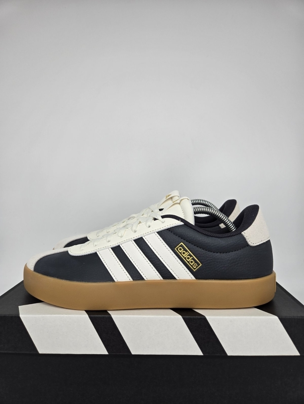 Adidas Men's VL Court 3.0 JR8638 Carbon Core White Gold Metallic Shoes Size 12.5